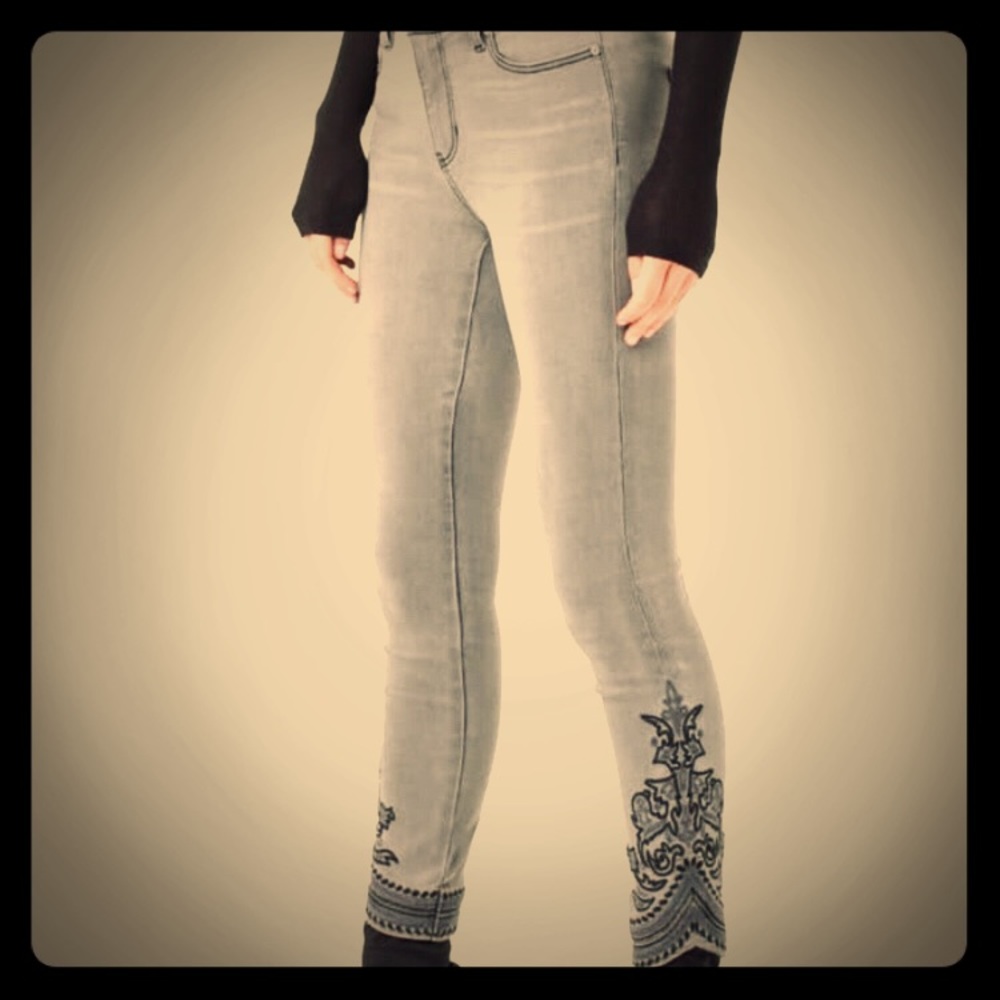 NWT Women’s LVPL Jeans Size 6